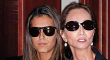 Isabel Preysler y su hija, destrozadas