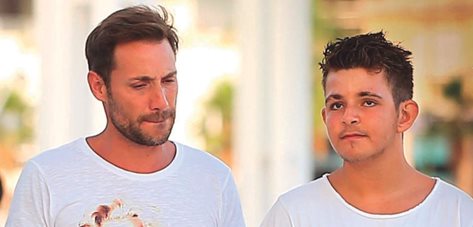 David ya puede vivir con su padre