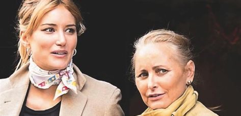 Alba y Lucía graban su ‘reality’