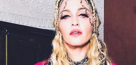 Madonna celebra sus 60 años en el desierto